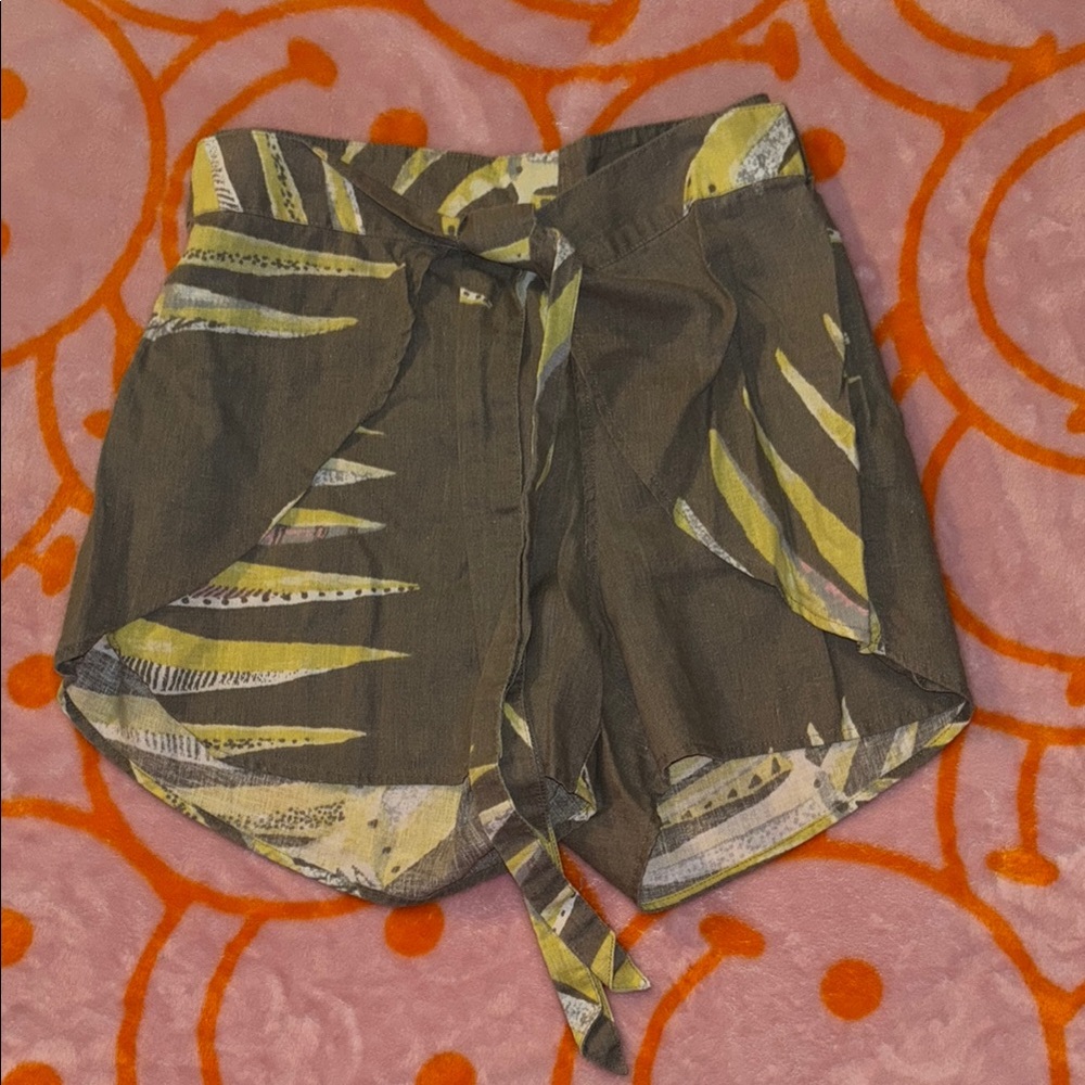 Patagonia Brown Shorts with Yellow and Cream Leaf Print